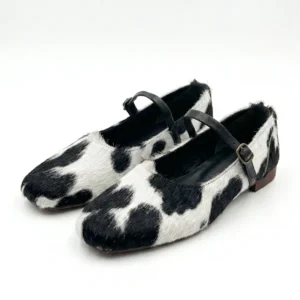 HAIR ON HIDE T SHAPED TOE MULE LOAFER PUMP BLACK AND WHITE